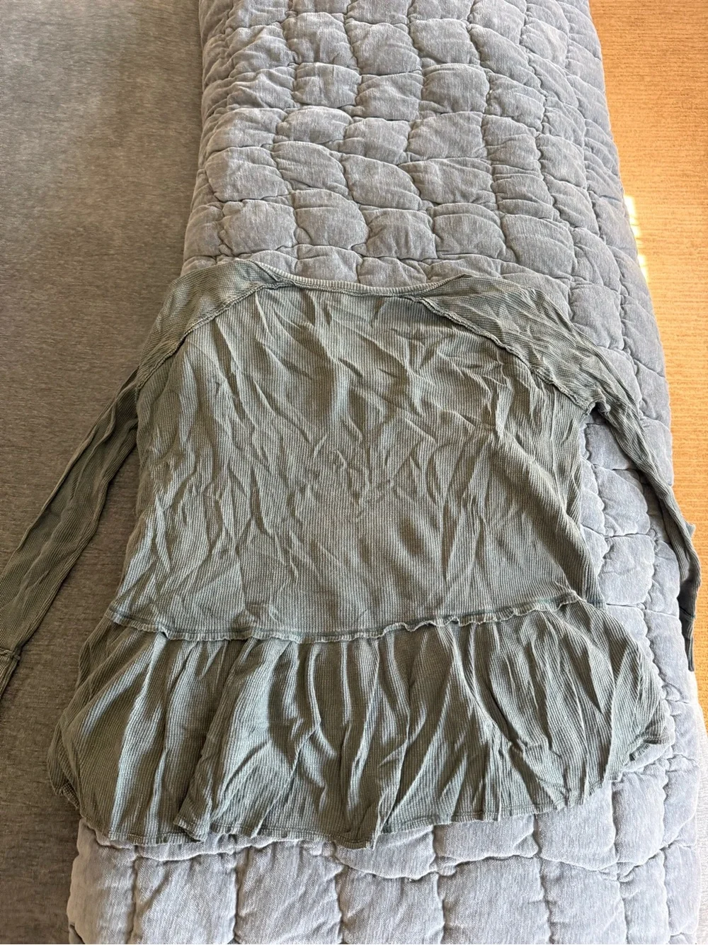 Women’s free people top